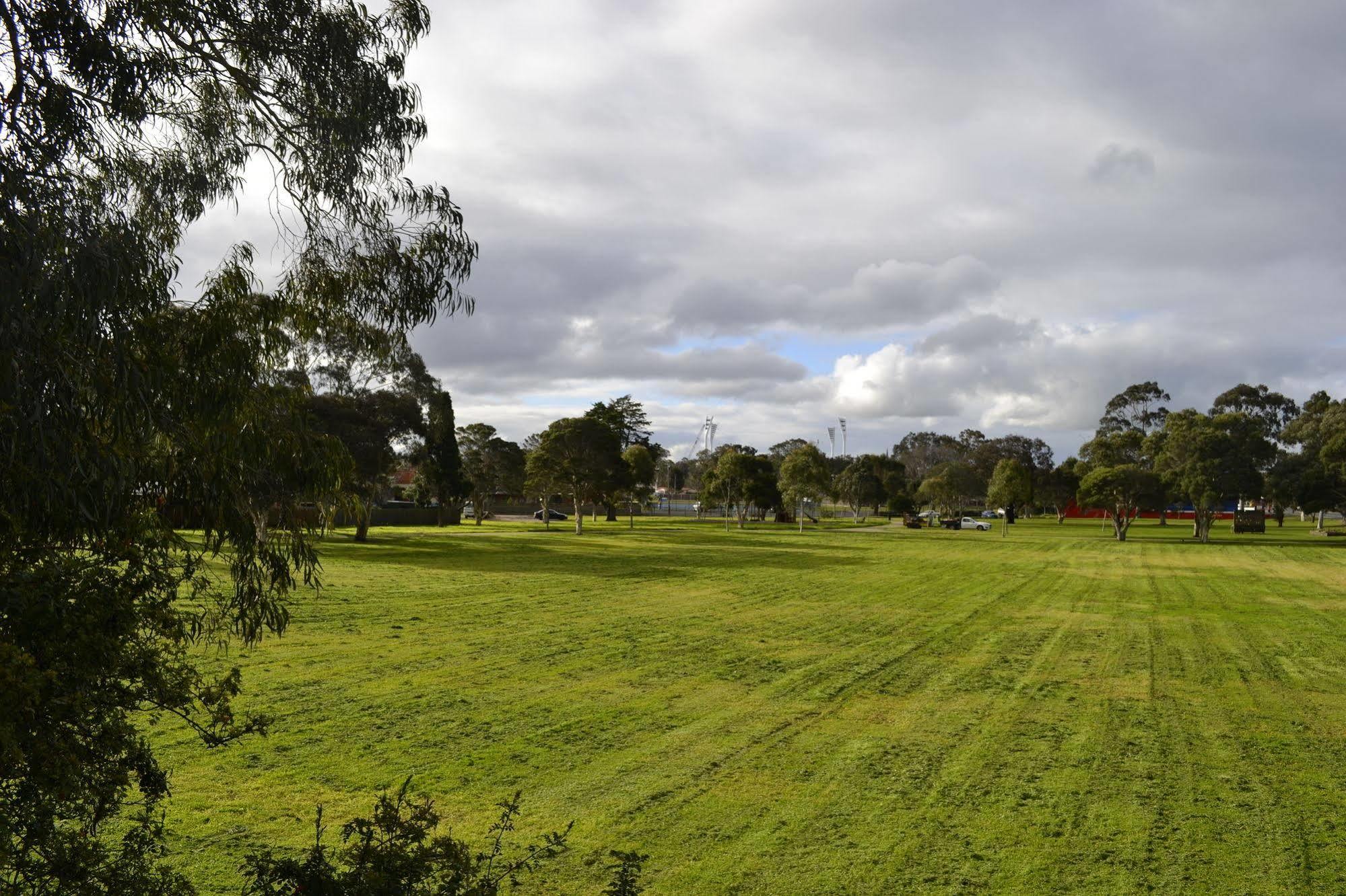 Parkside Motel Geelong Εξωτερικό φωτογραφία