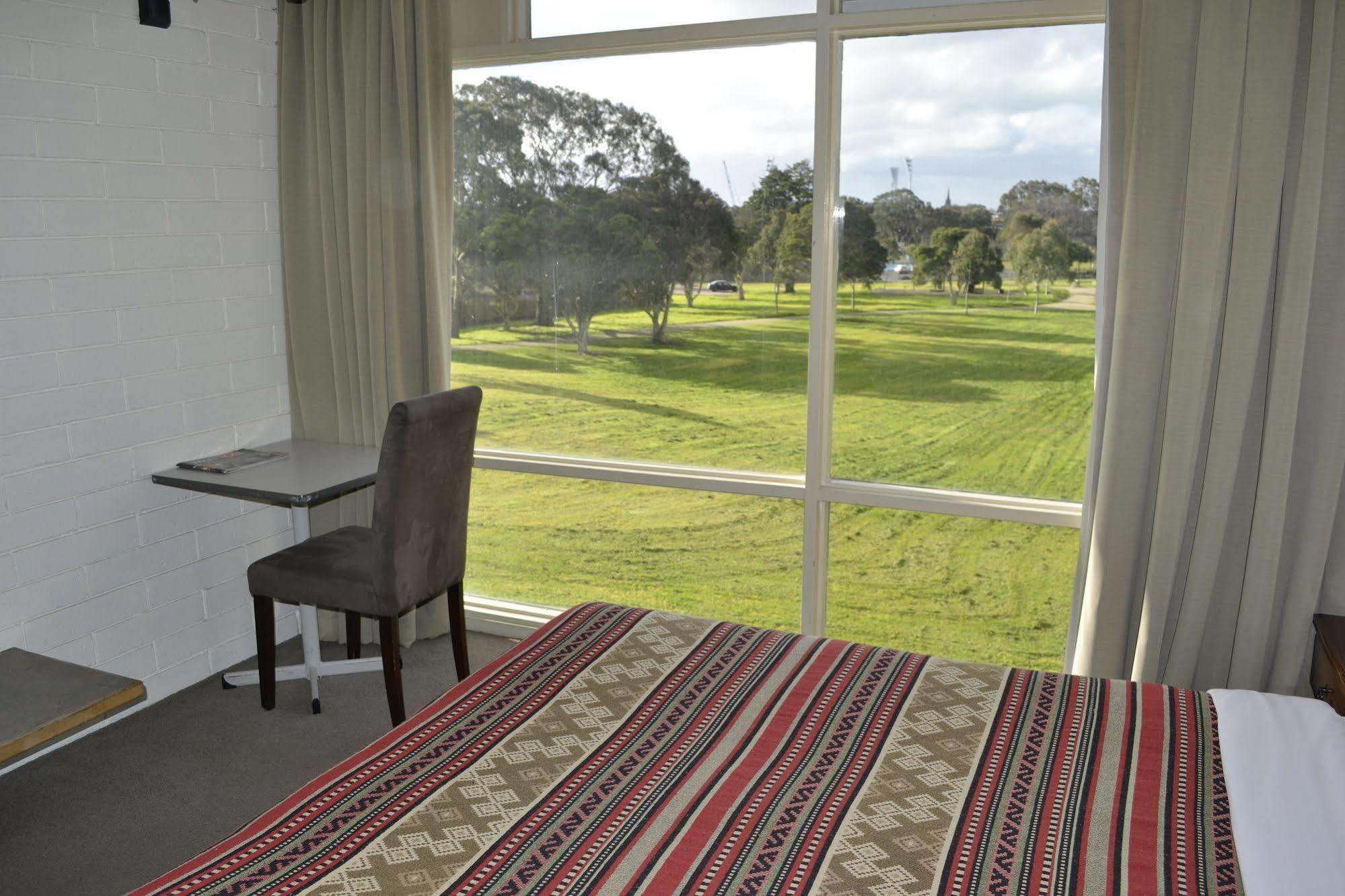 Parkside Motel Geelong Εξωτερικό φωτογραφία